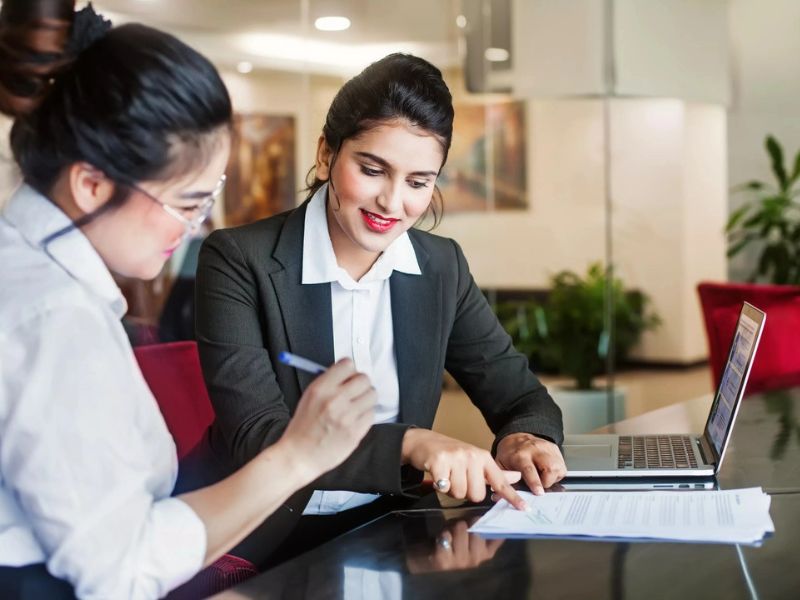Become A Financial Advisor